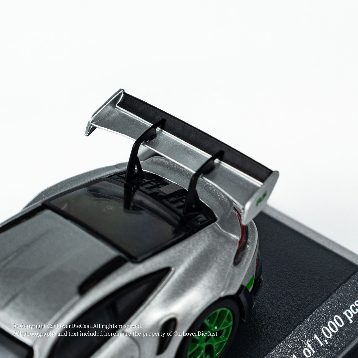 MINICHAMPS 1:64 PORSCHE 911 (992) GT3 RS - 2024 - SILVER W GREEN DECOR EXCLUSIVE FOR CLDC