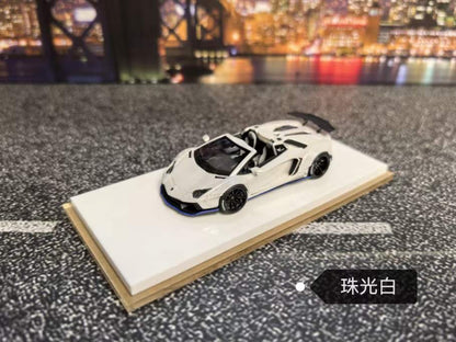 [Premium Resin Model] Fine Works 1:64 Lamborghini Aventador LP700-4 Roadster Convertible Liberty Walk Edition Pearl White Limited to 199 Pieces