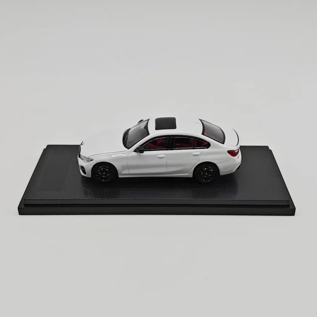 Speed GT 1:64 BMW 3 Series G20 Sedan Short Wheelbase Standard Edition White