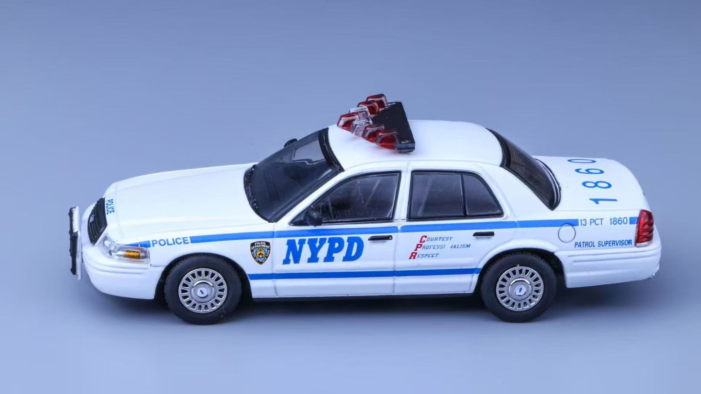 Rollin 1:64 Ford Crown Victoria CV Mk2 EN114 New York Police Department NYPD White