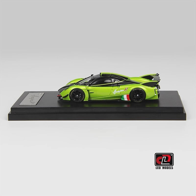 LCD 1:64 Pagani Huayra R Apple Green Official Licensed