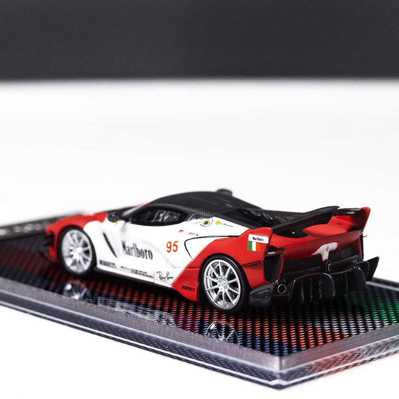 [Premium Resin Model] U2 1:64 Ferrari FXX-K EVO Marlboro with Crystal Base Platform