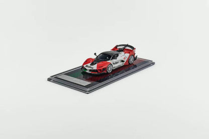 [Premium Resin Model] U2 1:64 Ferrari FXX-K EVO Marlboro with Crystal Base Platform