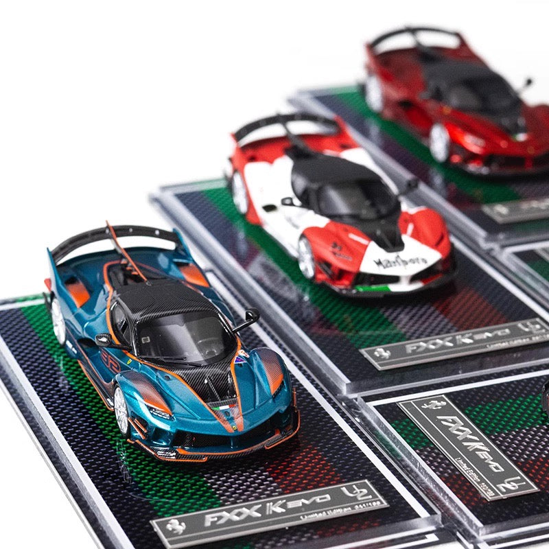 [Premium Resin Model] U2 1:64 Ferrari FXX-K EVO Marlboro with Crystal Base Platform