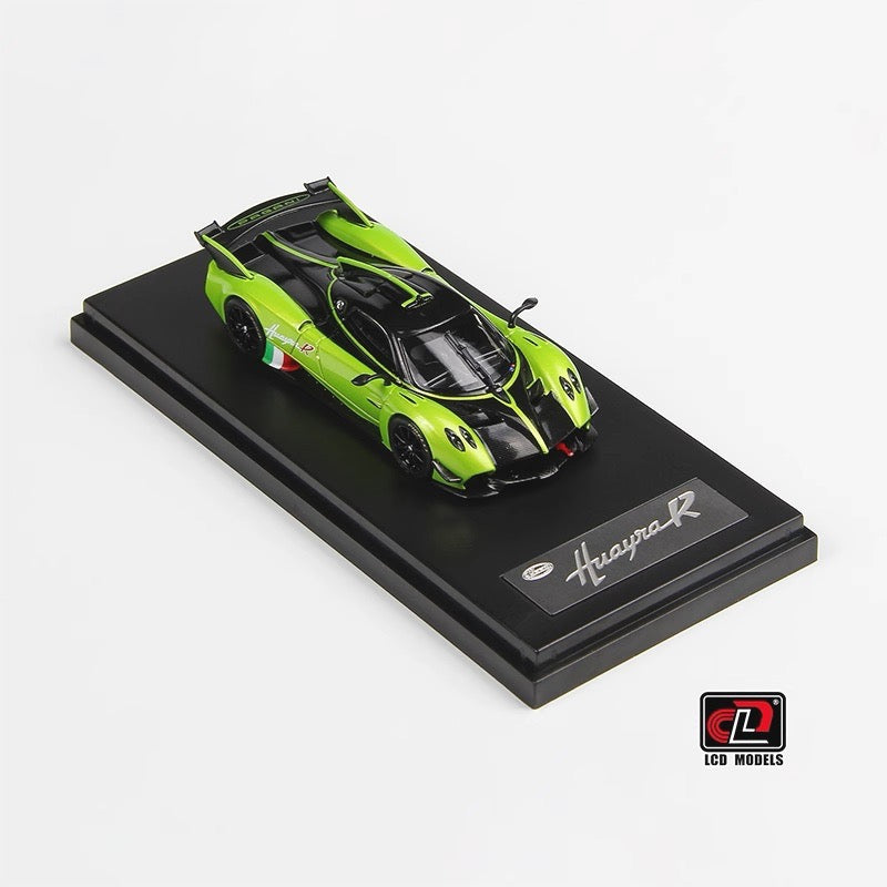 LCD 1:64 Pagani Huayra R Apple Green Official Licensed