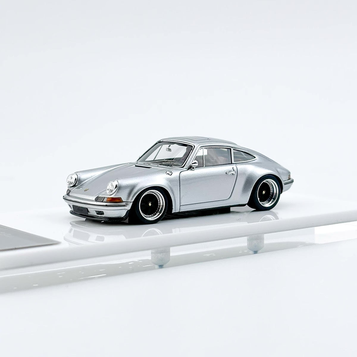 [Premium Resin Model] MY64 MY64X 1:64 Porsche 911 F Kaege Retro Classic Coupe Silver Limited to 199 Pieces