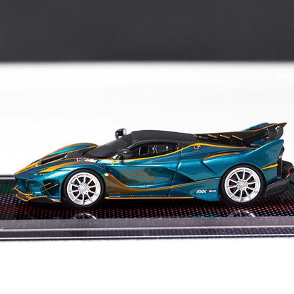 [Premium Resin Model] U2 1:64 Ferrari FXX-K EVO Green Orange with Crystal Base Platform