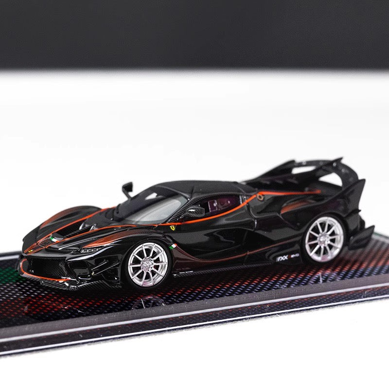 [Premium Resin Model] U2 1:64 Ferrari FXX-K EVO Black with Crystal Base Platform