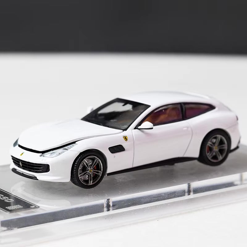 Phantom Knight 1:64 Ferrari GTC4 Lusso GTC4Lusso Openable Engine Hood with Detailed Engine Bianco Avus White Limited 999 Pieces