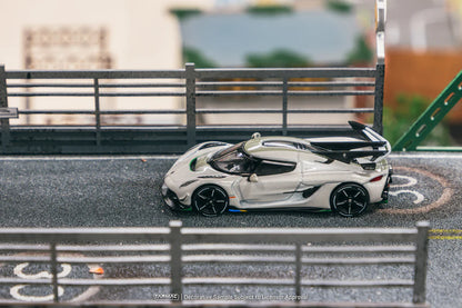 Tarmac Works 1/64 Koenigsegg Jesko Attack White with Tarmac Cards - Lamley Special Edition - GLOBAL64