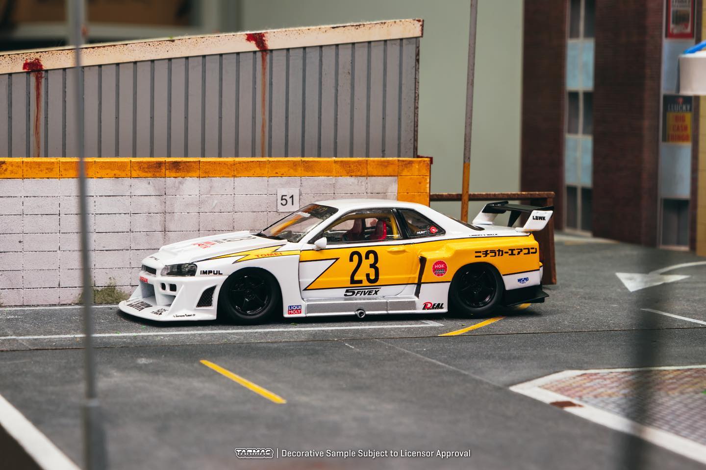 Tarmac Works 1/43 Nissan LB-ER34 Super Silhouette SKYLINE White Liberty  Walk - HOBBY43